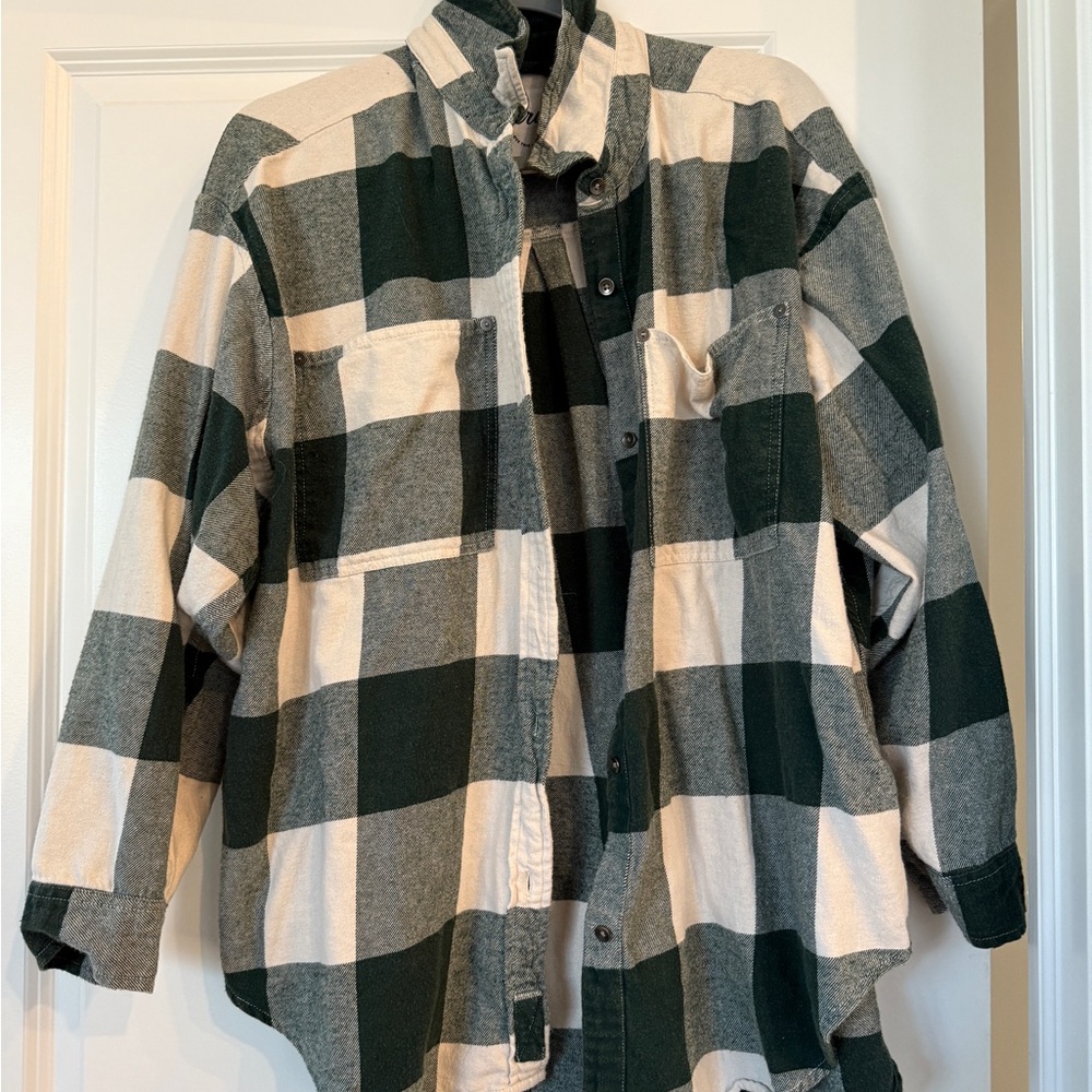 Aerie Flannel Button-Up Shirt in Green and Cream